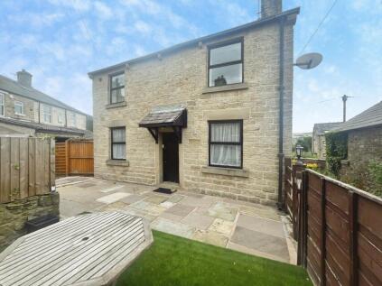 Jones Street, Hadfield, Glossop, Derbyshire, SK13