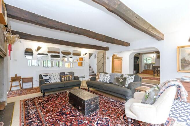 4 bed Semi-Detached for sale Image 10