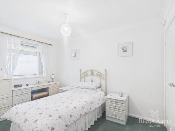 2 bed Bungalow for sale Image 8