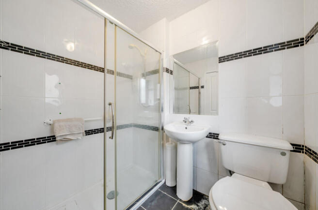 2 bed Bungalow for sale Image 8