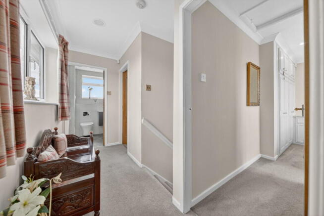 3 bed Detached for sale Image 9