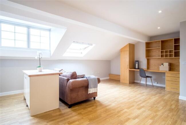 1 bed Apartment to rent Image 5