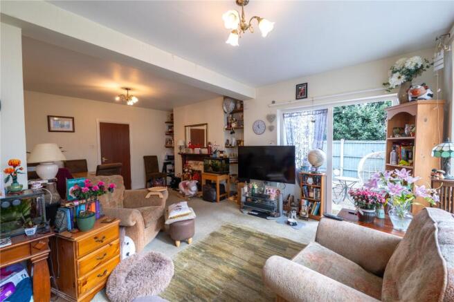 4 bed Detached for sale Image 5