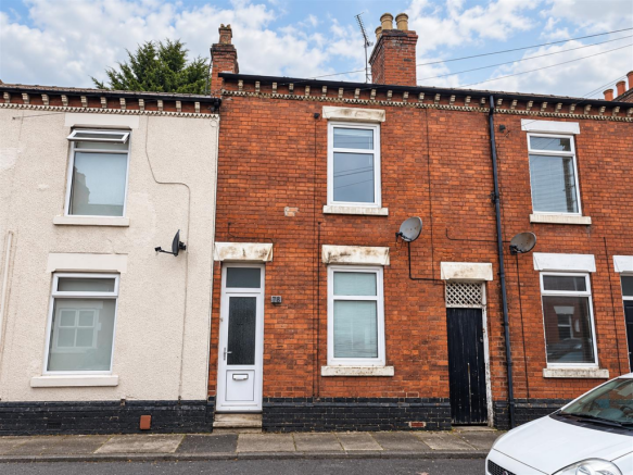 2-bed terraced on Peet Street, Derby, £159,950