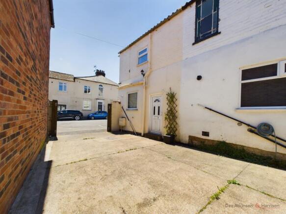 3 bed End of Terrace for sale Image 4