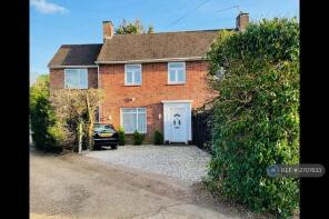 12, Home Meadow, Slough SL2 3BR