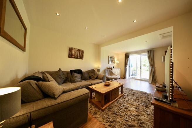 3 bed End of Terrace for sale Image 9