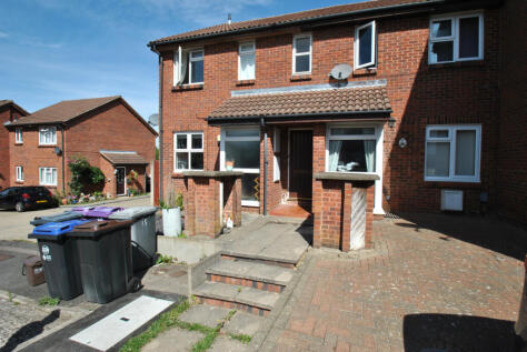 Sanderling Close, Letchworth Garden City, SG6