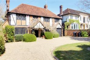 67, Brookmans Avenue, Hatfield AL9 7QG