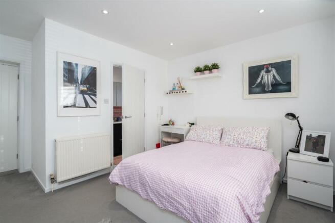 8 Blackmore Way (1038 of 86).jpg