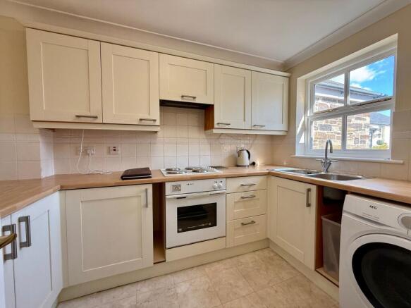 7 Lemon Hill Gardens, Mylor Bridge, TR11 – pohled 5