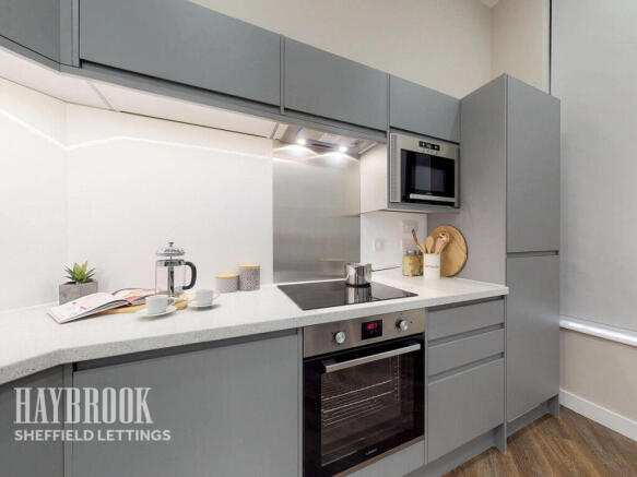 2 bed Apartment to rent Image 5