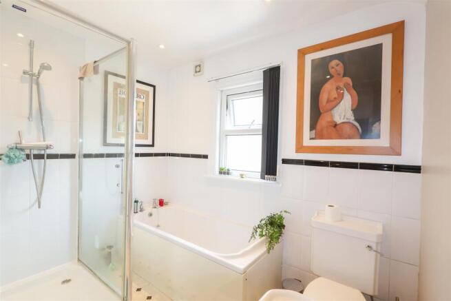 4 bed End of Terrace for sale Image 7