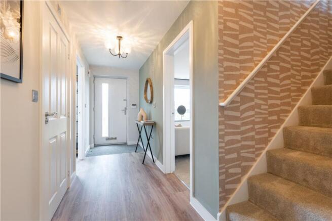 4 bed Detached for sale Image 10