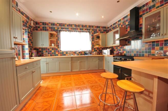 Kitchen/Breakfast Room