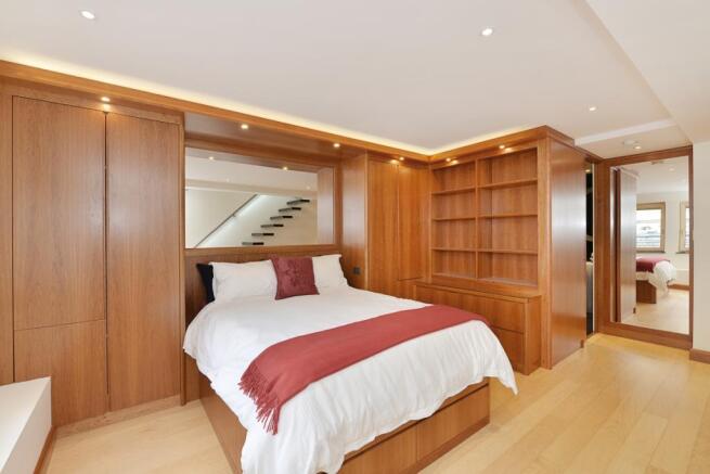 3, 7 Curzon Street-7