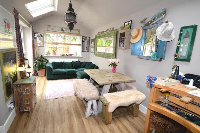 Garden Room / Dining Room