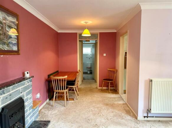 Dining Area.jpg