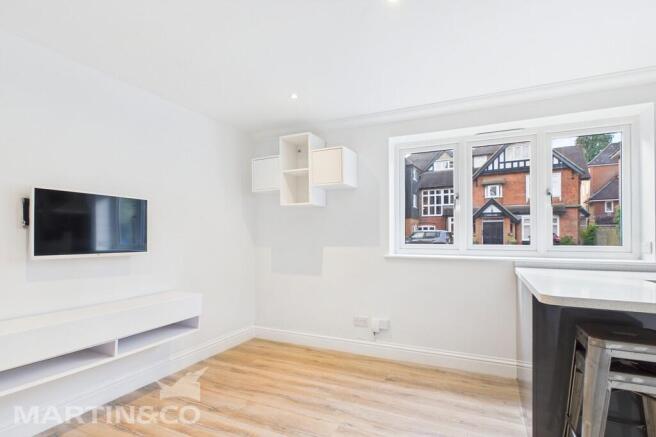 CAM01953G0-PR0098...