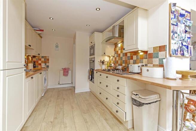 Kitchen-2.jpg