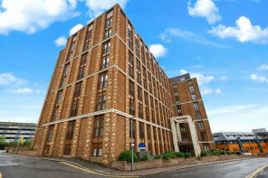Flat 85, 25 Ziggurat House, Grosvenor Road, St. Albans AL1 3UP