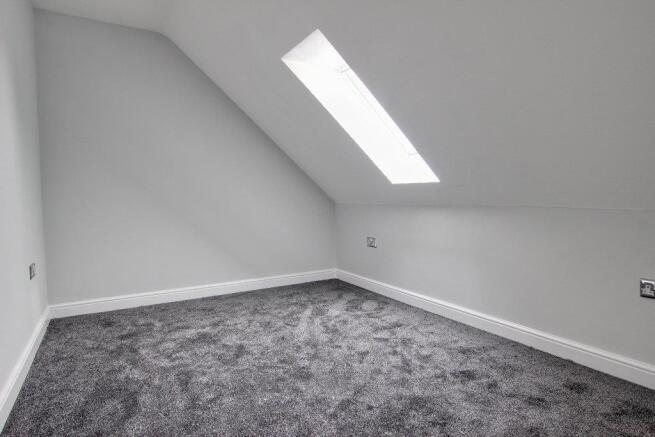 3 bed House to rent Image 11