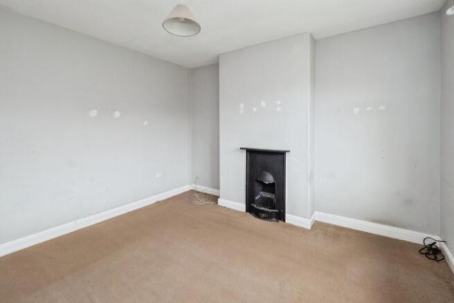 3 bed Semi-Detached for sale Image 12