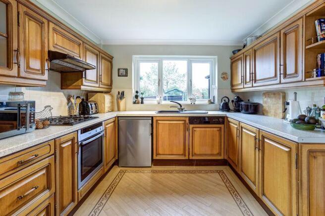 BREAKFAST KITCHEN