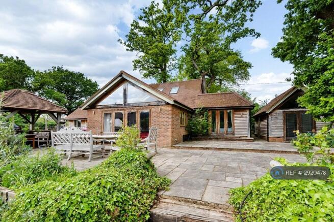Open Plan Contemporary 3 Bed Ensuite