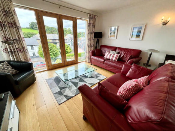 8 South Water Court Living Room and Kitchen (2).jp