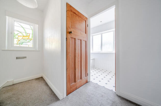 3 bed Semi-Detached for sale Image 9