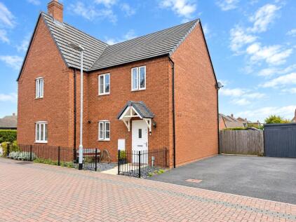 Lower Coxs Close, Cranfield, Central Bedfordshire