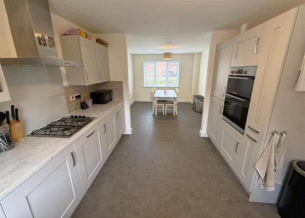 Kitchen B.JPG