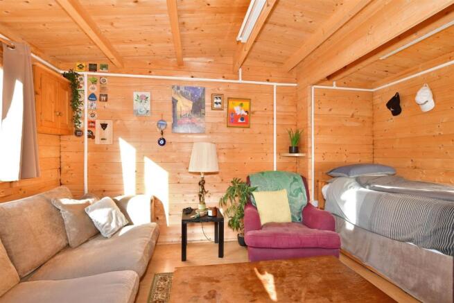 Workshop/Outbuildings