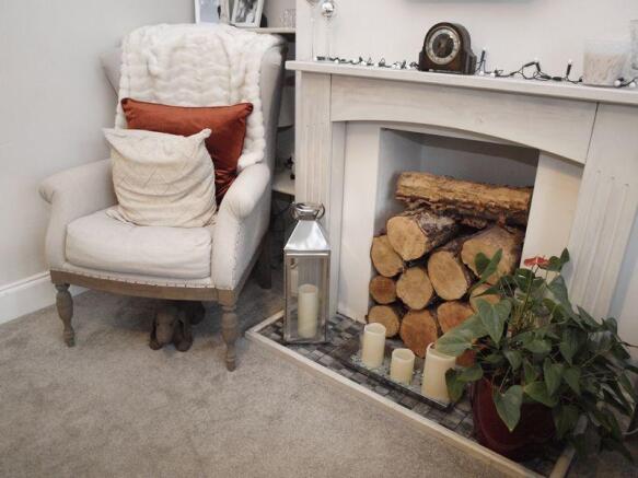 Attractive Fir...