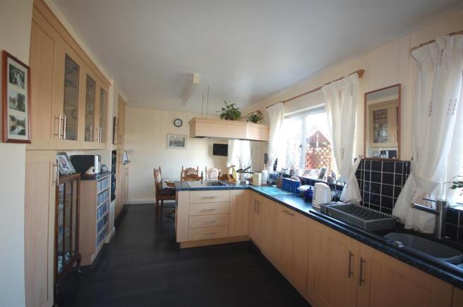 Kitchen Diner