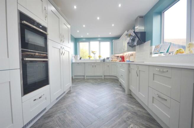 Kitchen / Dining / Family Room