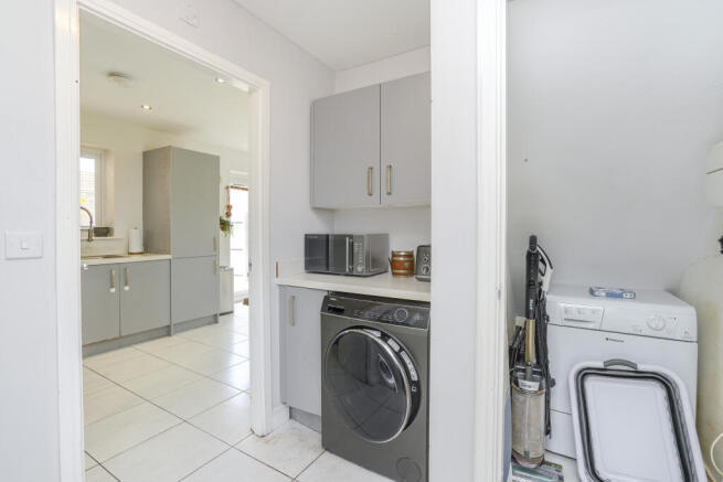 3 bed Detached for sale Image 6