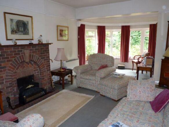 SITTING ROOM