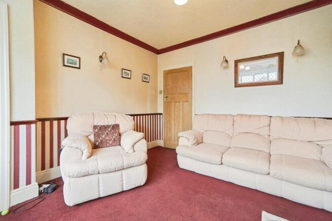 2 bed Terraced for sale Image 6