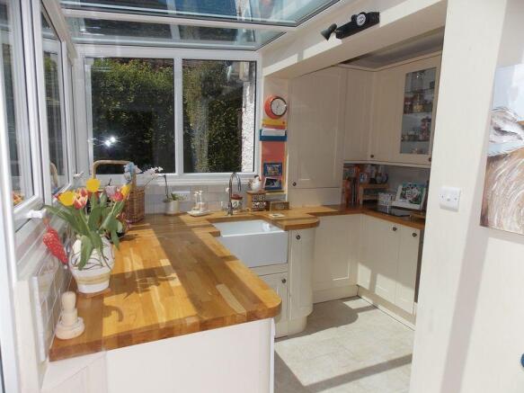 Kitchen 1