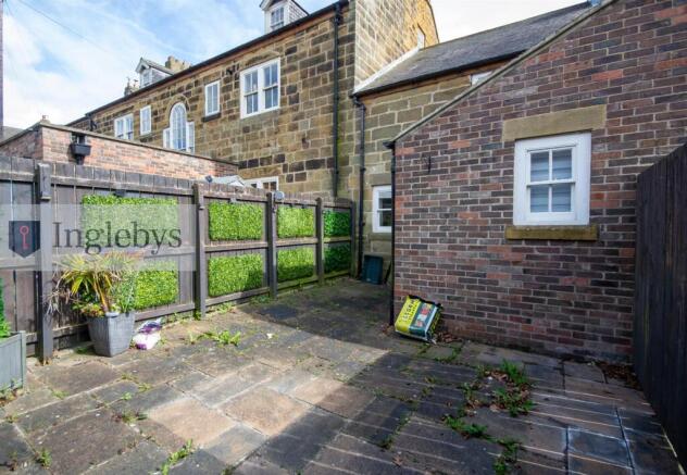 2 bed Terraced for sale Image 10