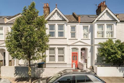 Eastcombe Avenue, Charlton