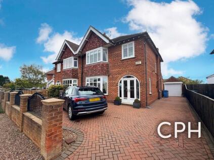 The Close, Scarborough, YO12