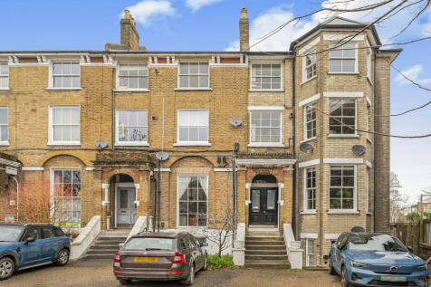 East Dulwich Road, London, SE22