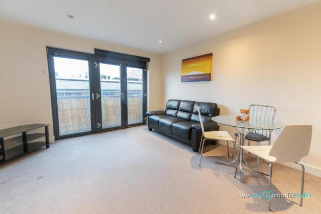 1 bed Apartment to rent Image 5
