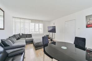 17, Delphian Court, Leigham Court Road, London SW16 2RD