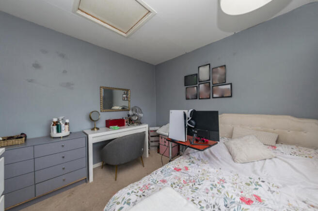 2 bed Semi-Detached for sale Image 9