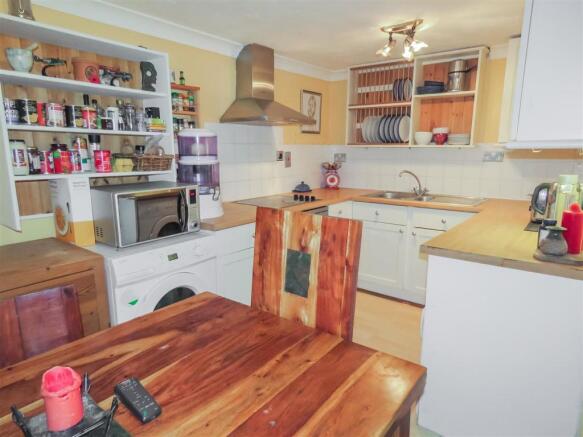 Kitchen Diner.JPG