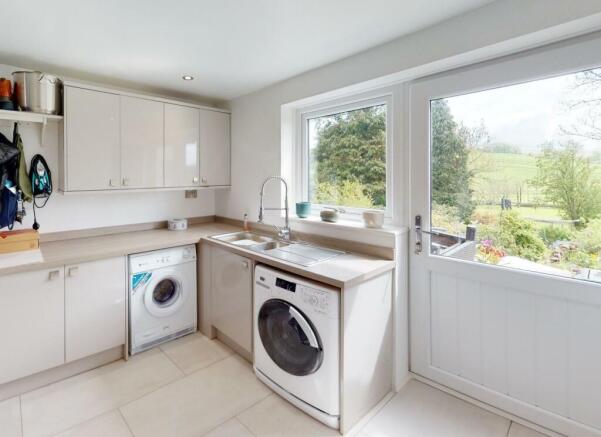 Low-Sawley-Laundry.jpg